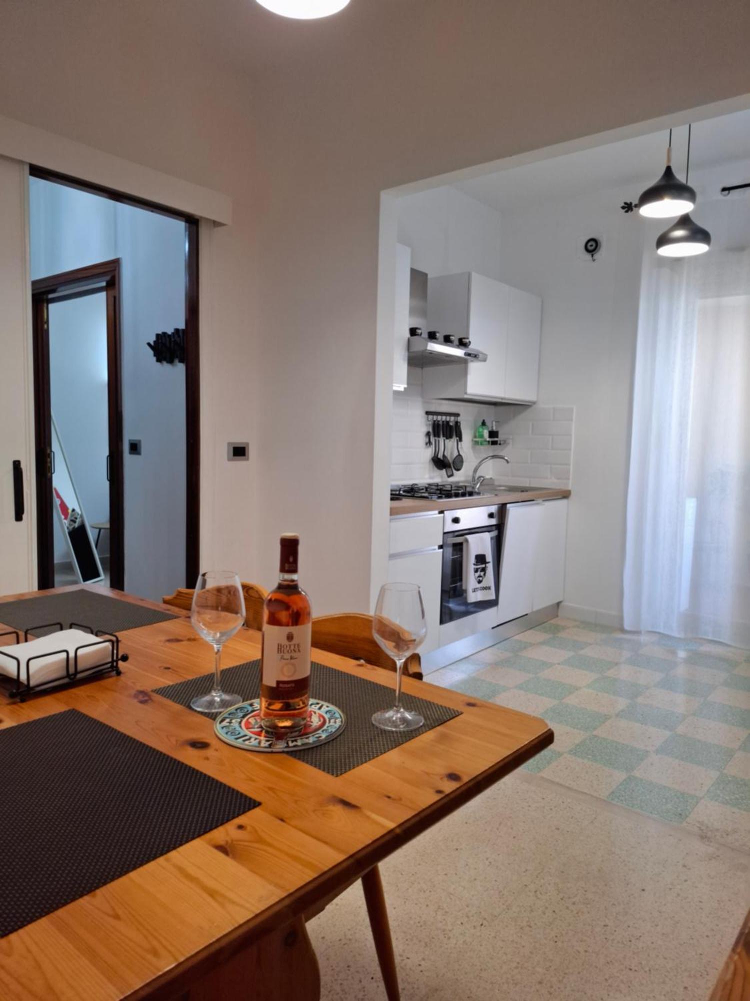 Apartment Lumina - Bilocale Luminoso Vicino Metro C Rom